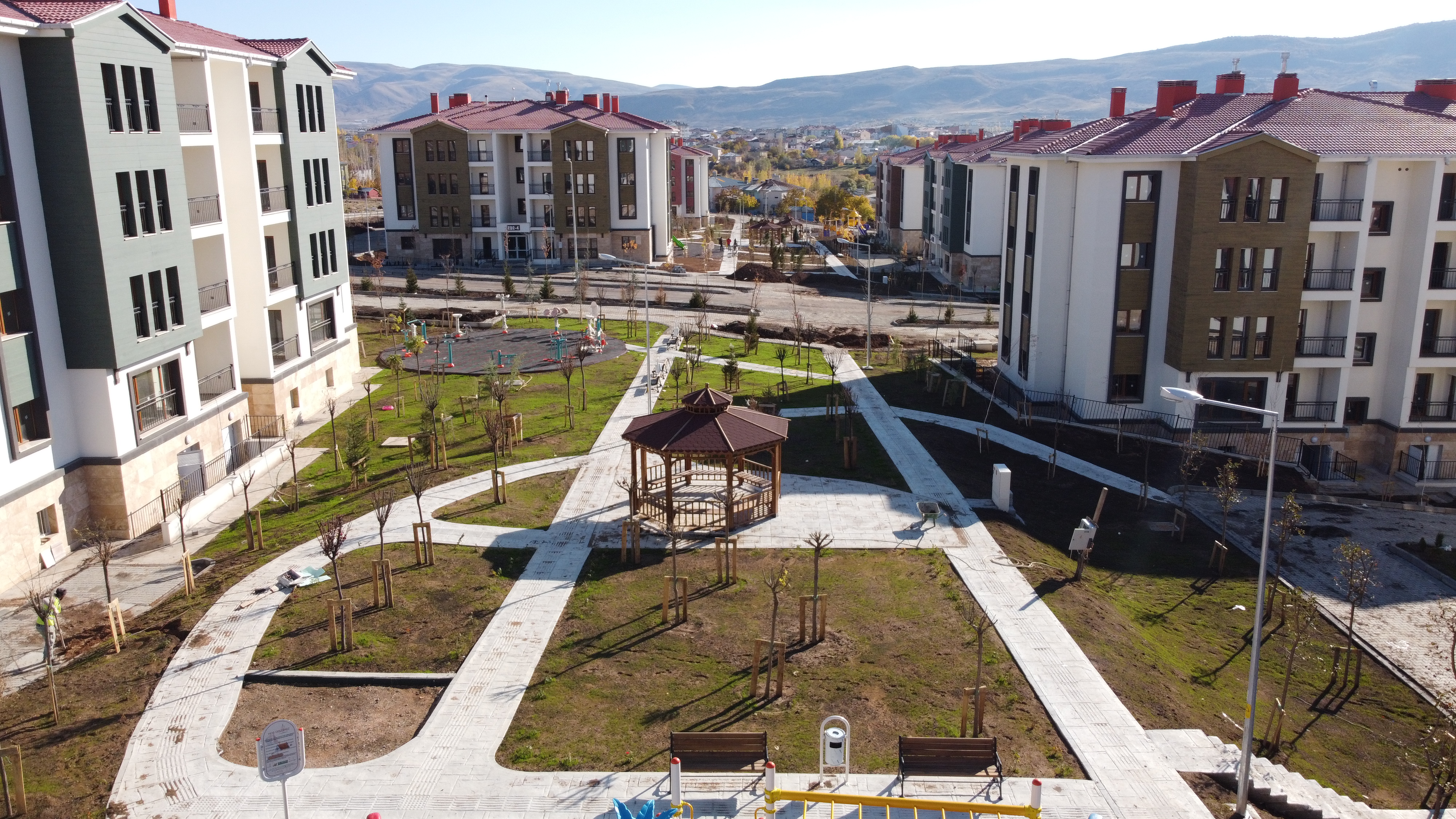 ELAZIĞ Karakoçan Konutları